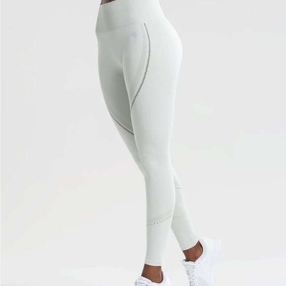 Athletic leggings - Picture 2 of 3